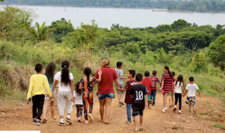 Ações educativas ajudam povos amazônicos a lidar com crise climática