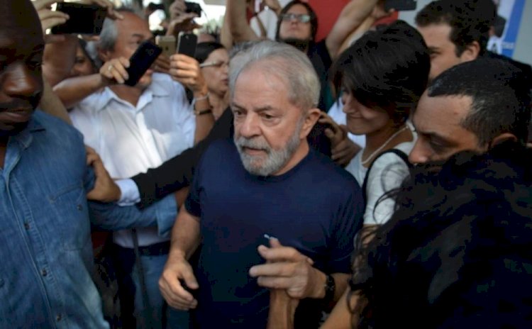 Justiça autoriza transferência de Lula para São Paulo