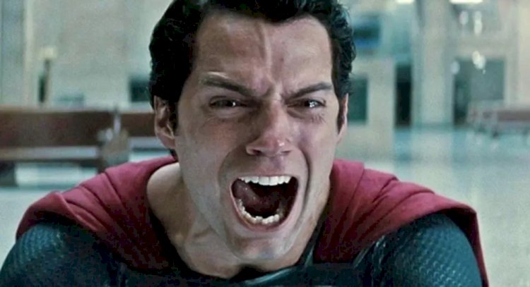 Henry Cavill prova que preocupação sobre volta como Superman está