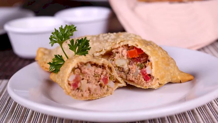 Empanadas de atum da Paola Carosella