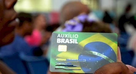 Com valor recorde, Bolsa Família começa a ser pago nesta quinta-feira