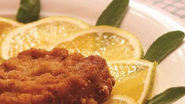 Escalope com laranja e sálvia