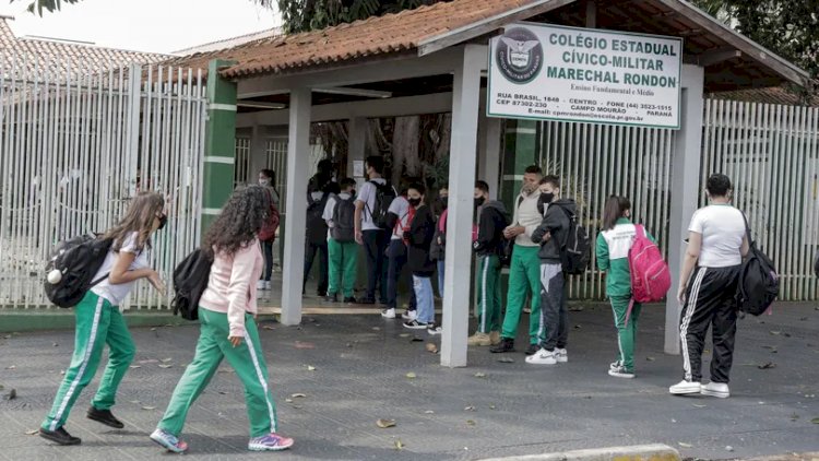 Escolas cívico-militares: decisão do governo é pouco efetiva e não acaba com militarização, dizem especialistas