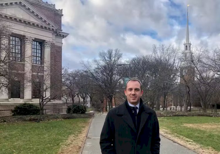 Ex-aluno brasileiro se torna diretor em Harvard: “A UFSC foi fundamental”