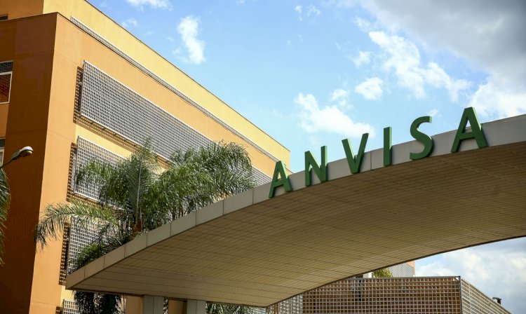 Anvisa cancela registro do medicamento Adakveo