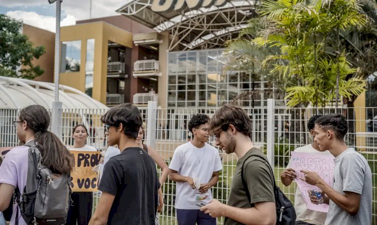 Saiba como funcionará o Programa Pé-de-Meia para estudantes