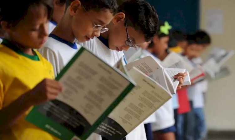 Curso ajuda professores a despertar interesse de crianças pelos livros