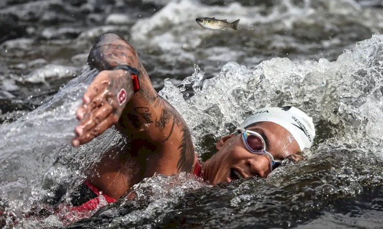 Natação: Ana Marcela é bronze nos 5km, o 1ª pódio do Brasil no Mundial