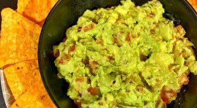 Guacamole com avocado