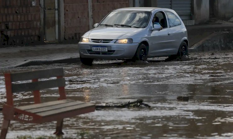 Temporal previsto para o Rio pode atingir nível muito forte