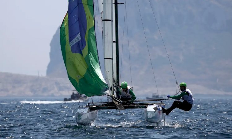 Vela: Brasil se garante nas medal races das classes Nacra e 470Vela: Brasil se garante nas medal races das classes Nacra e 470