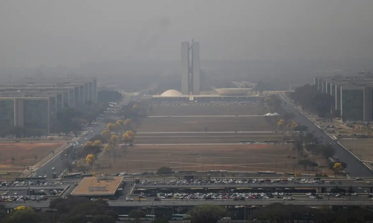 Poluição do ar em Brasília cresceu 350 vezes durante incêndio