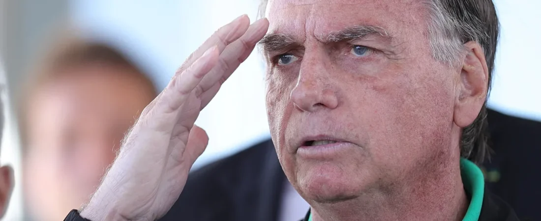 Defesa de Bolsonaro apresenta nova revisão criminal ao STF e pede suspensão da pena